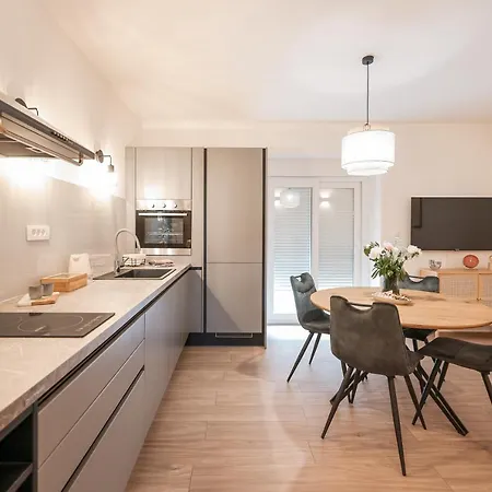 Elly Apartamento *